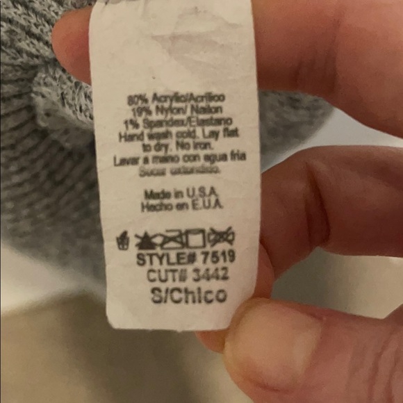 Grey turtleneck sweater - Picture 10 of 10